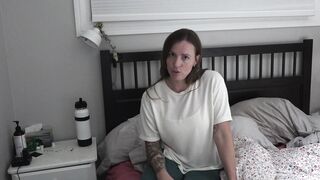 Yogabella Mommy Shows Her Love