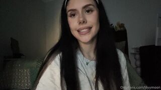Lilyymoon ASMR ROLEPLAY Casual Kiss And Lick