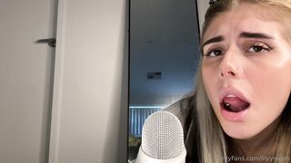 Lilyymoon ASMR ROLEPLAY Blowjob Dildo