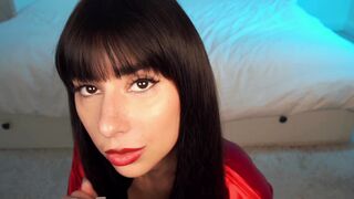 LunaRexx ASMR Therapist Kisses