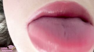 British Teens Seducing The New King Tongue Closeups