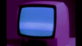 Ellie Skyes - Her Cravings