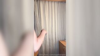 Sophieraiin Shows Her Milkshake Full Onlyfans Leaked Video