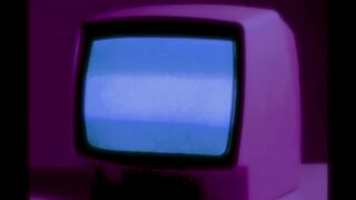 Ellie Skyes - UNPROFESSIONAL